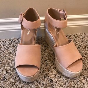 Soda wedge sandals